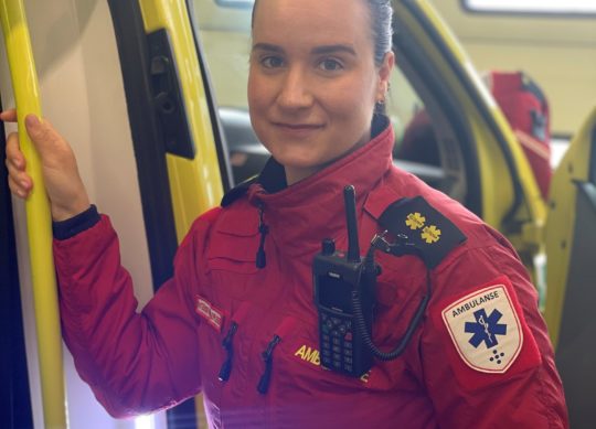 Ailin-Waage-Sykepleier-ambulansearbeider-cingulum